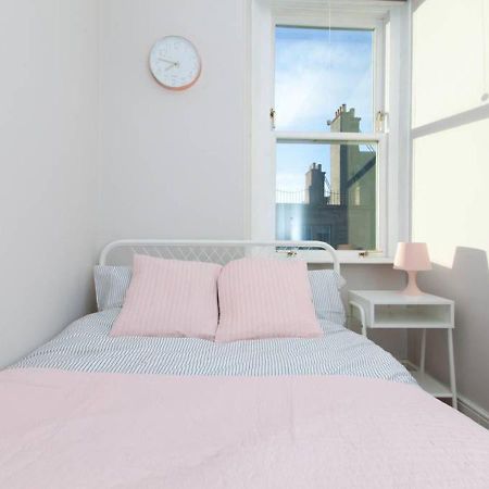 Bright And Modern Causewayside Apartment Edynburg Zewnętrze zdjęcie